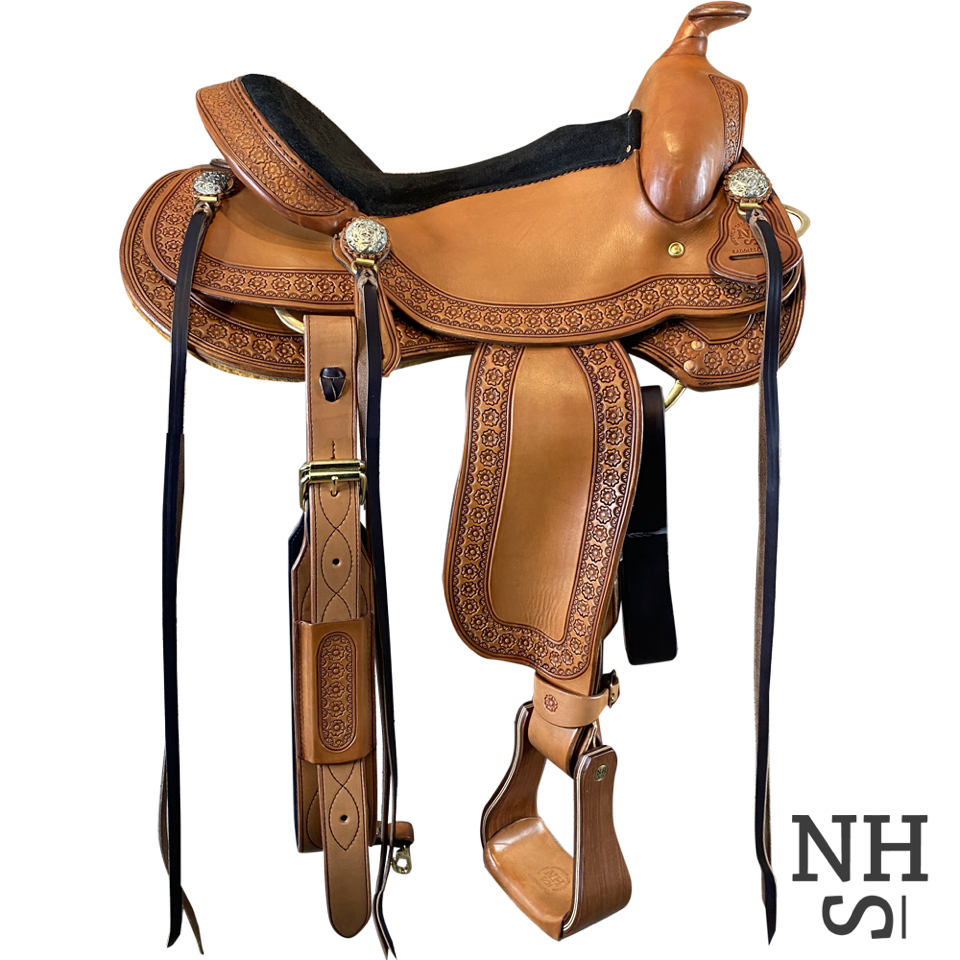 WESTERN SADDLE HORSE HEAVY DUTY LEATHER BREAST PLATE COLLAR ROPING  REINING 