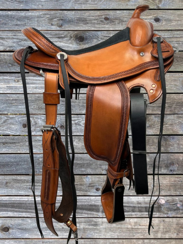 Western Freedom antique brown for sale