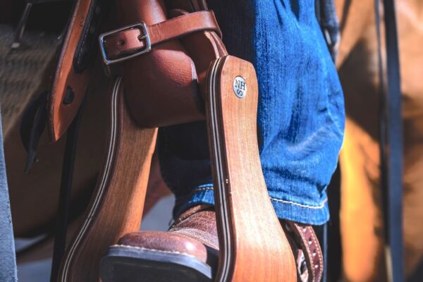 3" Hardwood Stirrup